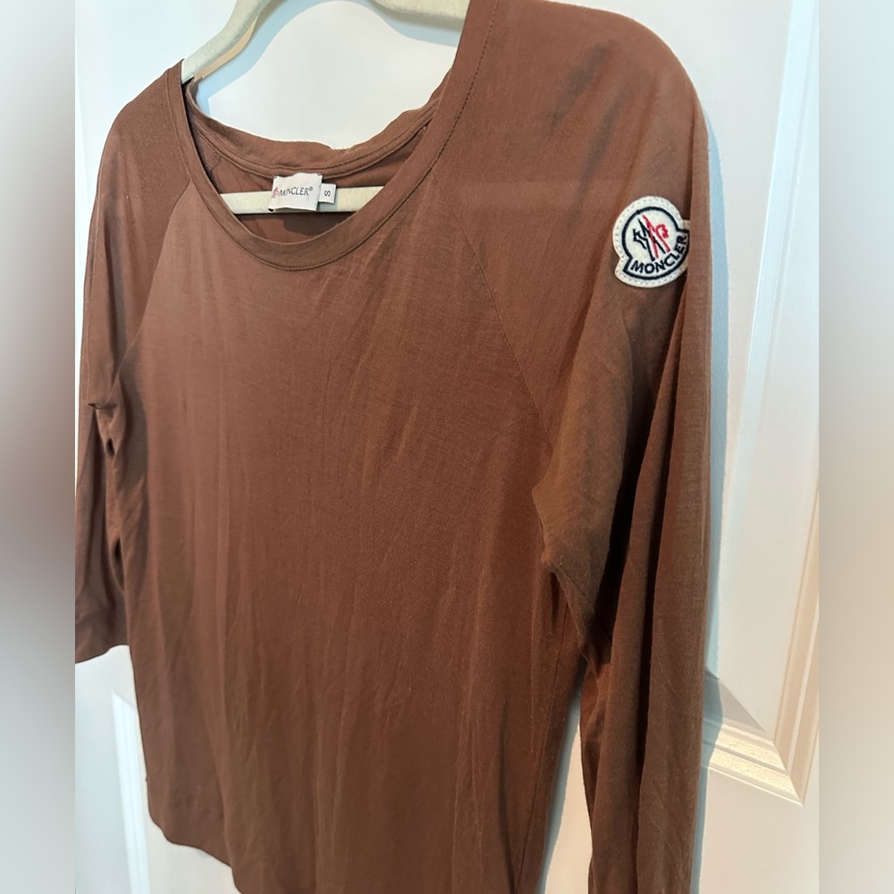 Moncler cotton shirt. Quarter sleeve
